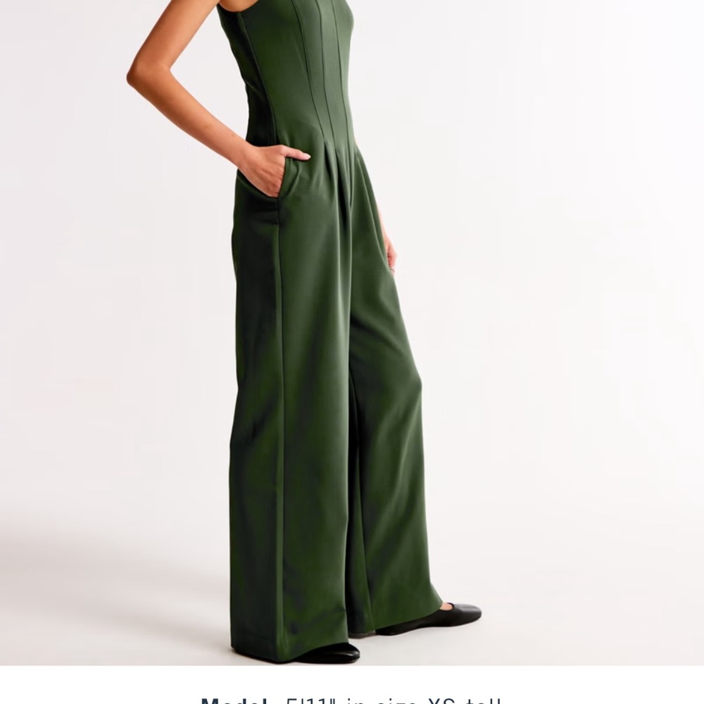 Abercrombie & Fitch Green Jumpsuit with Wide-Leg Design